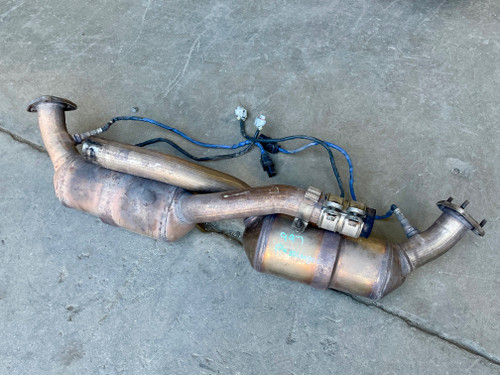 911 997.1 OEM Catalytic Converters 99711303504 99711303505