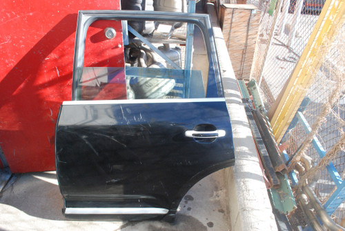 Porsche 957 Cayenne Rear Left Door Assembly w/ Glass