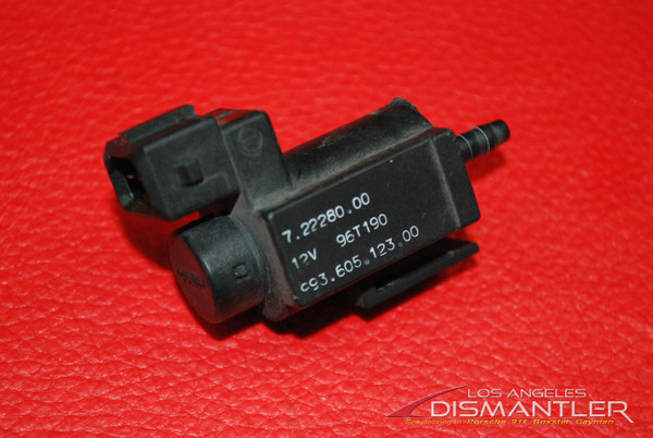 Porsche 911 993 Changeover System Diverter Valve 99360512300 Engine Block Sensor