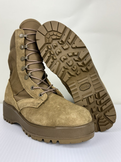 USGI Rocky Hot Weather Army Coyote Brown Combat Boots NWOT | Men's Size 7 Reg USGI Rocky Hot Weather Army Coyote Brown Combat Boots NWOT | Men's Size 7 Reg