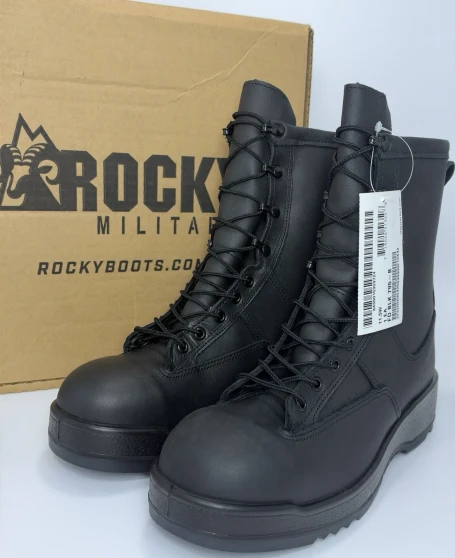 USGI Rocky Black Safety Toe Flight Deck Combat Boots Men's Size 11.5 Wide NWT