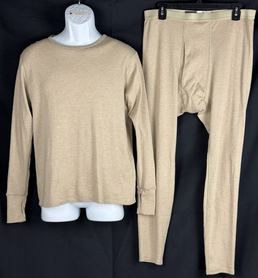 USGI Army Issue FR Fire Resistant FREE Base Layer Top & Bottom Set Med Short EUC