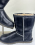 UGG Dark Navy/Black Leather Boots Women's size 6 Classic Uggs Shoes | EUC