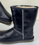 UGG Dark Navy/Black Leather Boots Women's size 6 Classic Uggs Shoes | EUC
