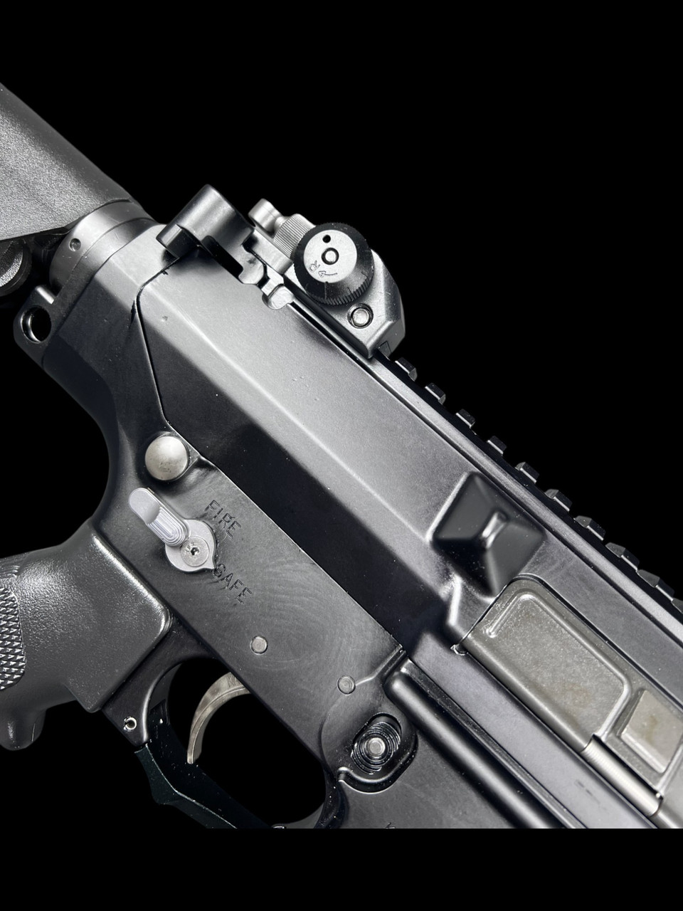 Extremely Rare Unfired Investor Grade Knights Armament SR-25