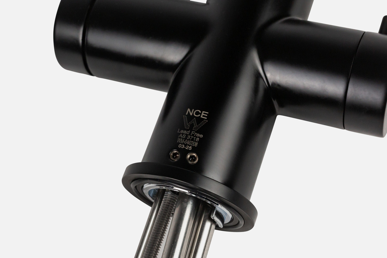 NCE 3-Way Filter Tap Black