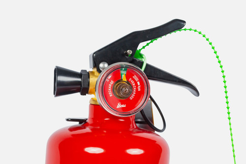 QUELL 1kg Fire Extinguisher With Bracket