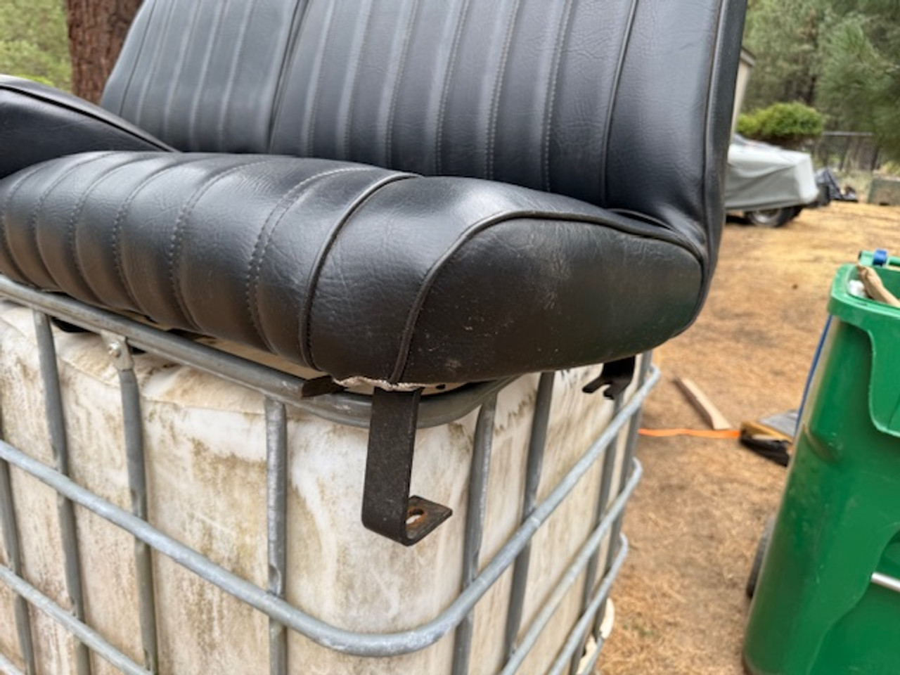 Used and reupholstered 60/40 front seats, 1972/73 Jeep Commando Used and reupholstered 60/40 front seats, 1972/73 Jeep Commando