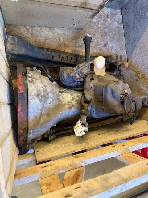 Used TH400/adapter/Dana 20/driveshaft/shifter and many conversion parts