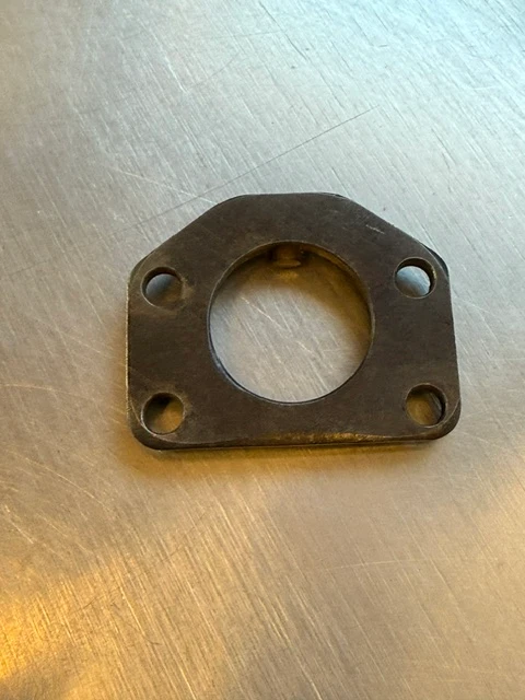 Used Dana 20 shifter retainer plate
