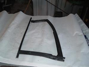 FCI Door Weatherstrip Seals For 1966-1973 Jeepster & 1966-1967 Commando (Pair)