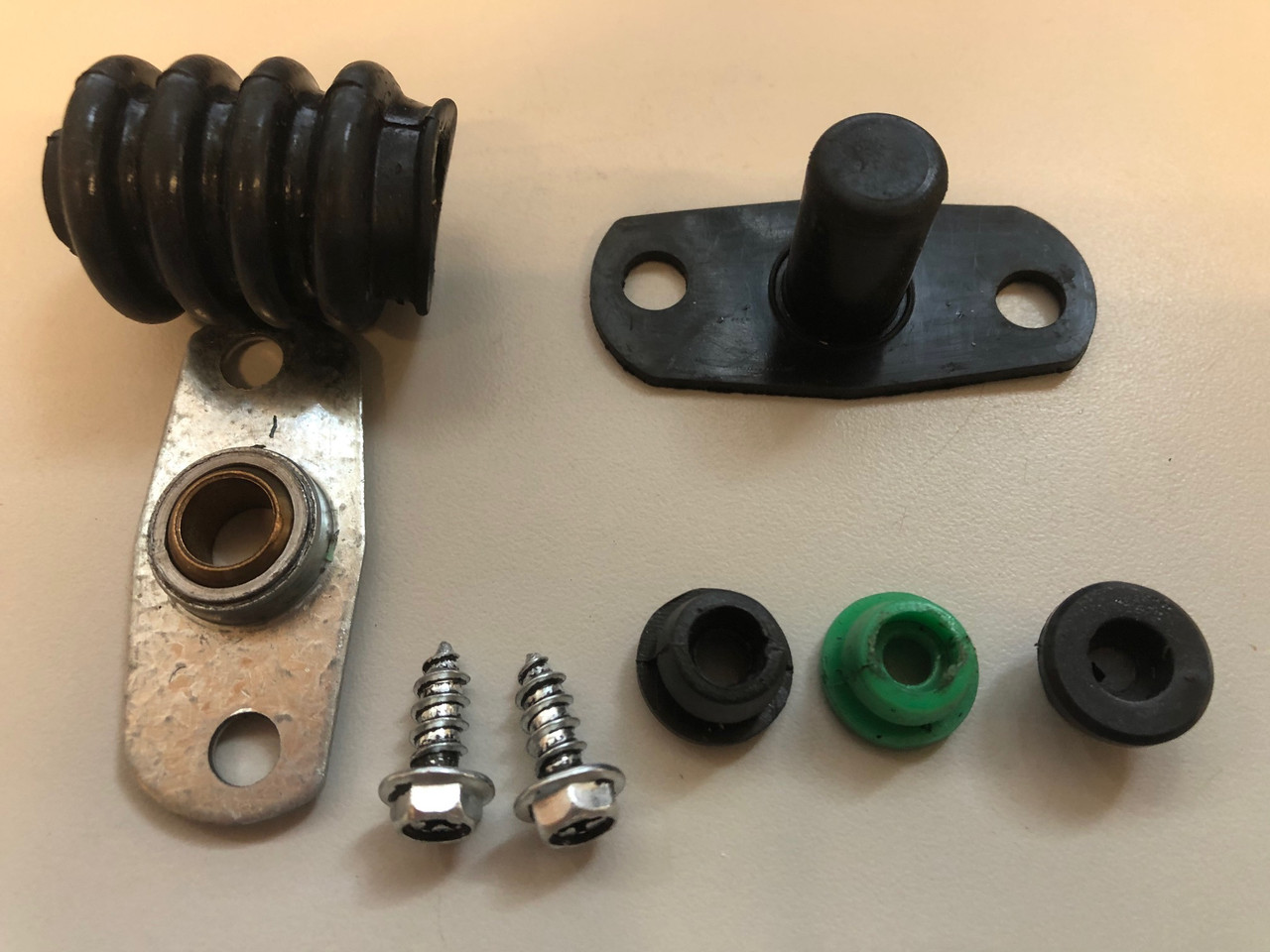 Transfer case shift linkage repair kit