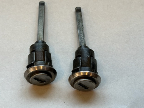 Used door cylinder set, 1966-73 Jeepster/Commando, no keys