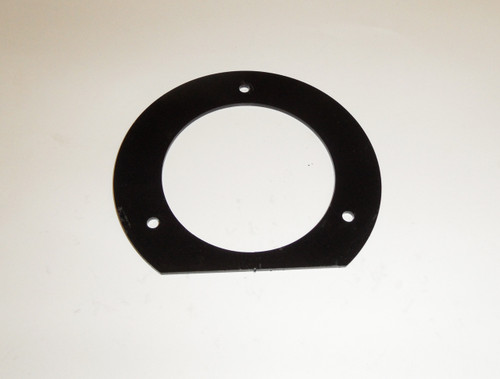 Steering column retainer flange