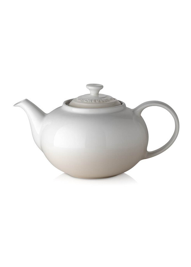 LE CREUSET Stoneware classic teapot 1.3l bamboo green Harvey Nichols