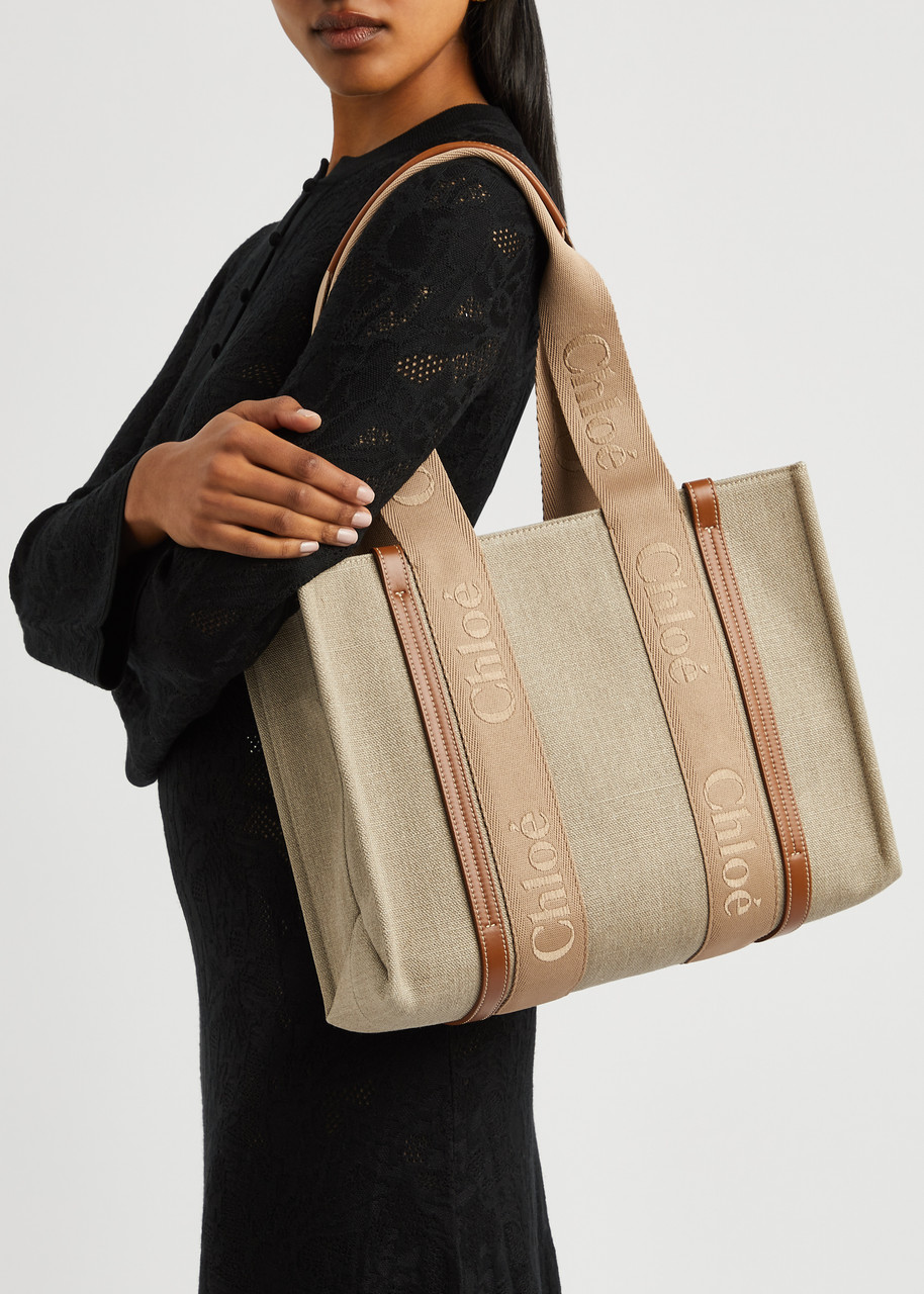 Chloe WOODY MEDIUM TOTE BAG soft tan
