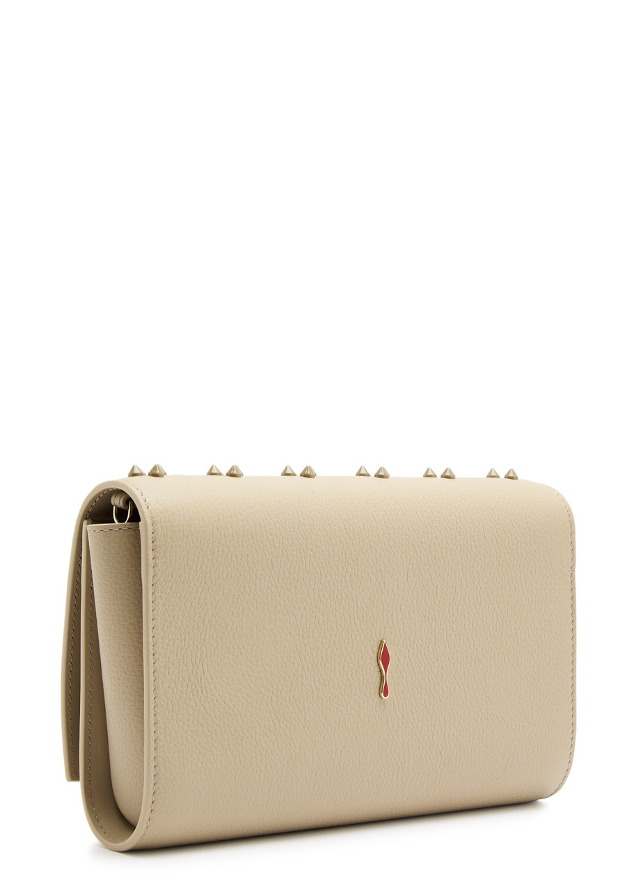 Christian Louboutinベージュレザークラッチバッグ CHRISTIAN LOUBOUTIN Paloma embellished leather clutch | Harvey Nichols