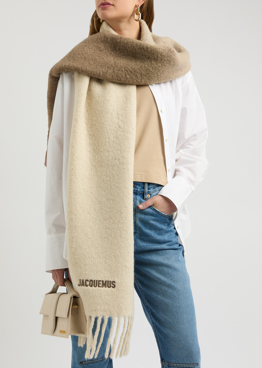 【関税＆送料込み】Jacquemus L'Echarpe Moisson Jacquemus - L'ECHARPE MOISSON Gradient Scarf | HBX
