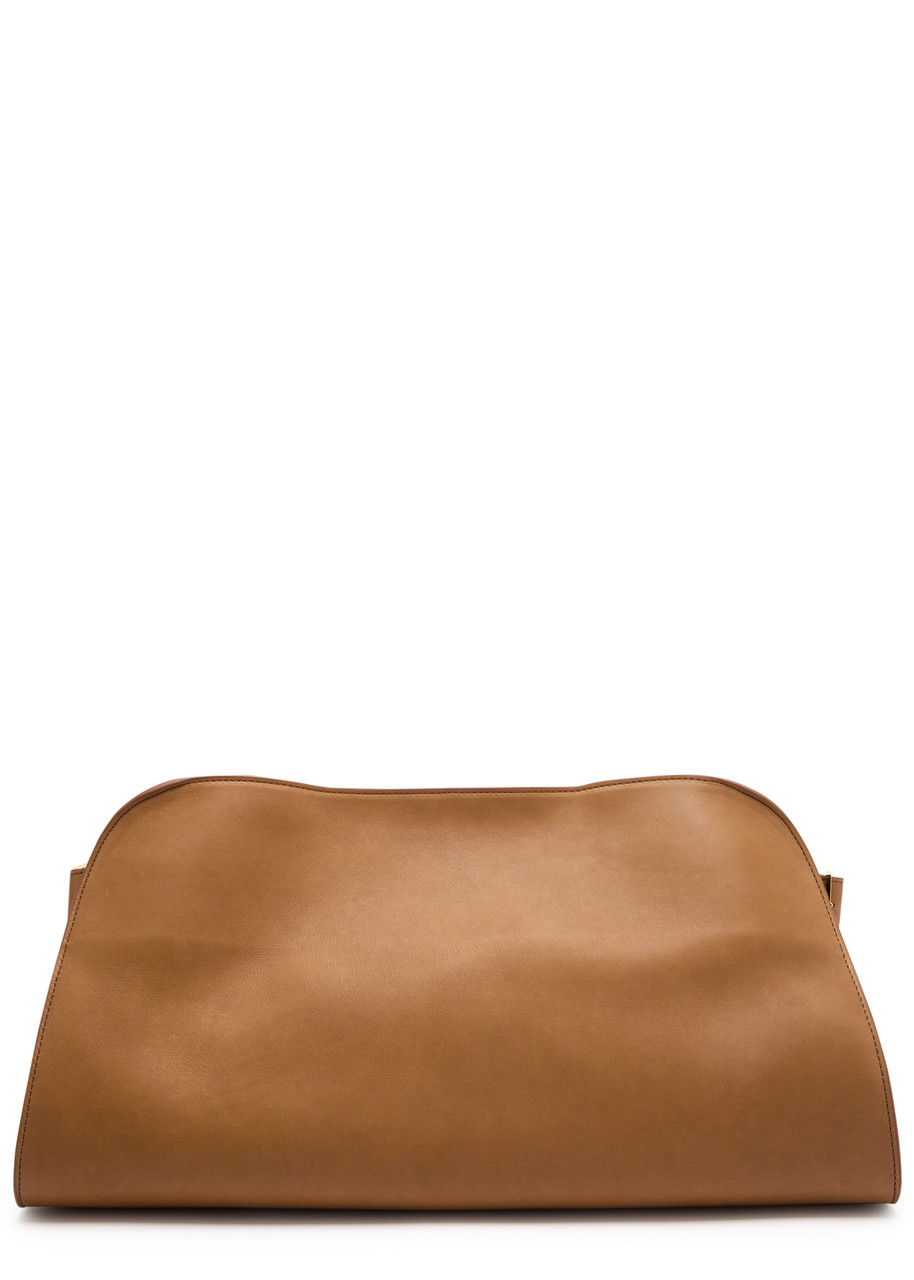 【The Row】クラッチバッグ Margaux EW Clutch ブラウン THE ROW Margaux EW leather clutch | Harvey Nichols