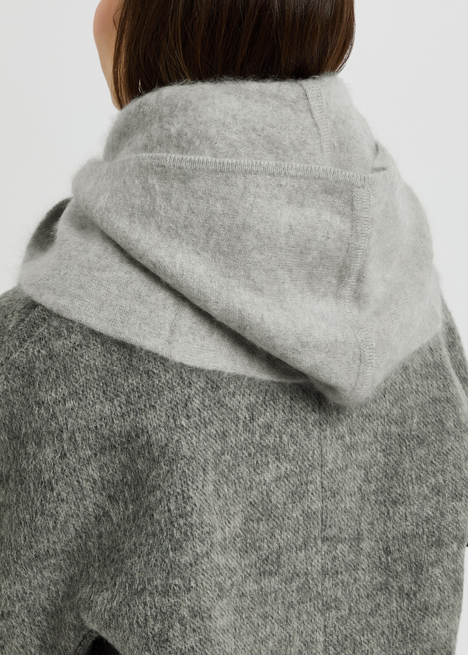 LISA YANG Rina brushed cashmere hood | Harvey Nichols