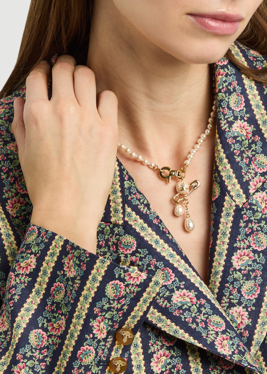 VIVIENNE WESTWOOD Claude small faux pearl necklace | Harvey Nichols