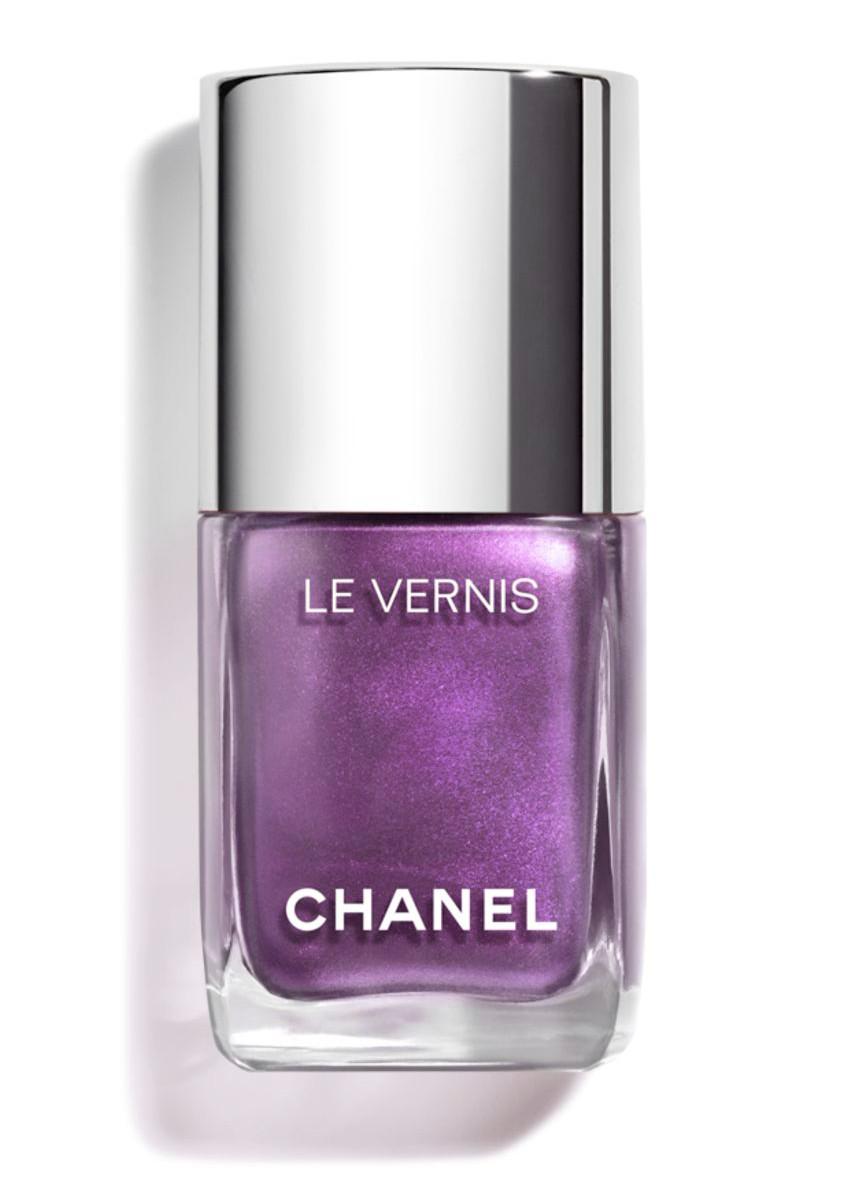 CHANEL LE VERNIS ~ Longwear Nail Colour | Harvey Nichols