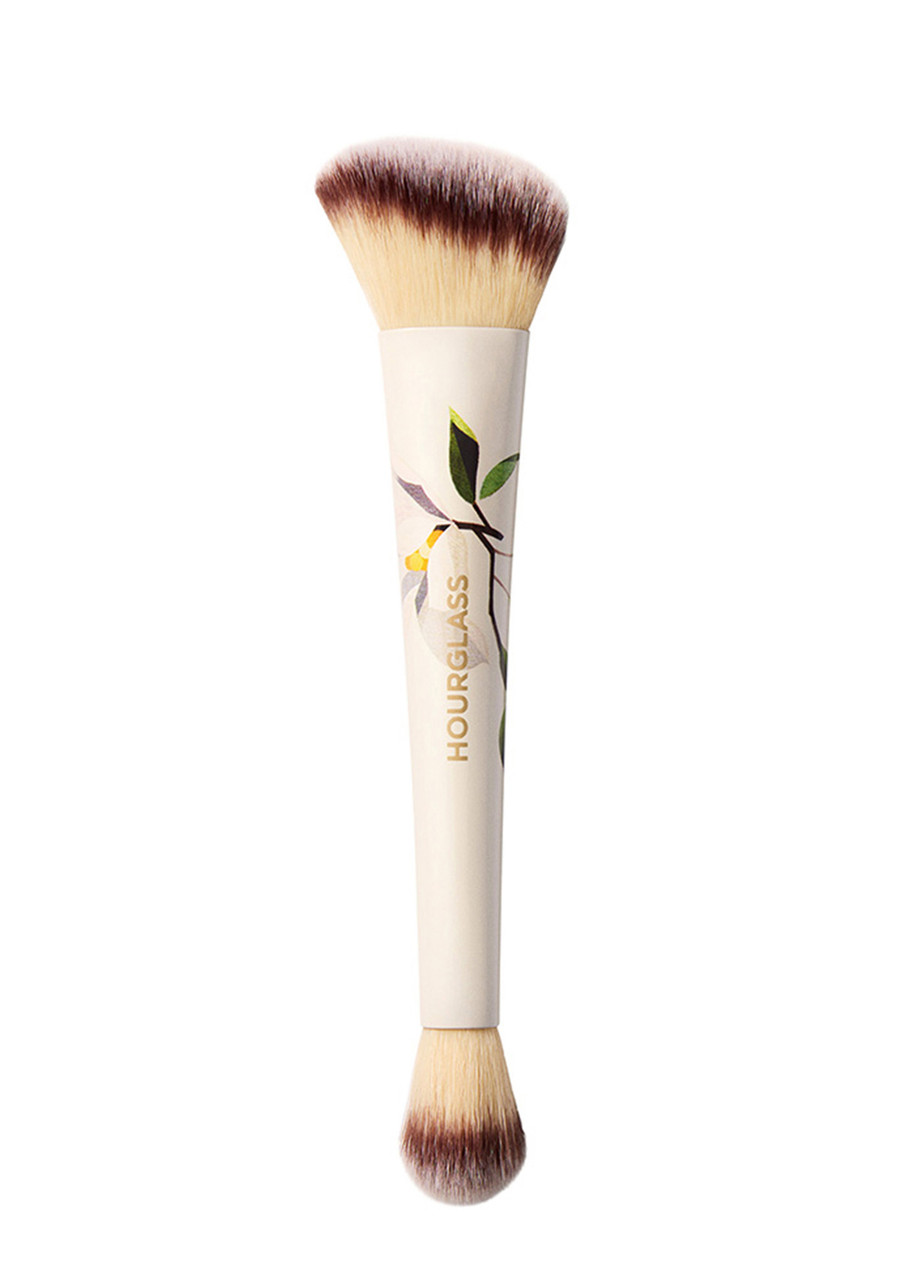 HOURGLASS Ambient Lighting Edit Brush II Swan | Harvey Nichols
