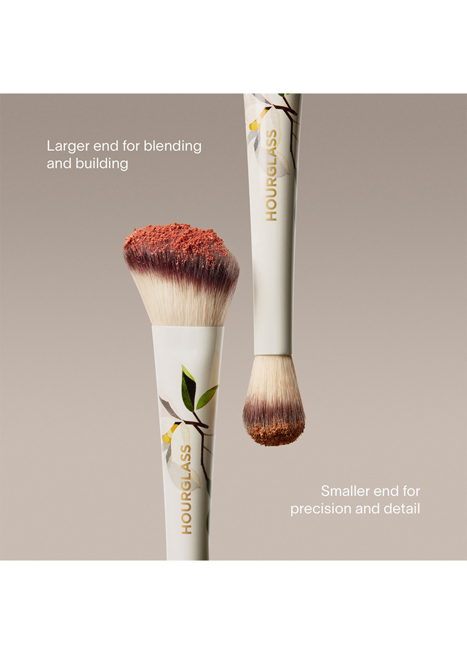 HOURGLASS Ambient Lighting Edit Brush II Fox | Harvey Nichols