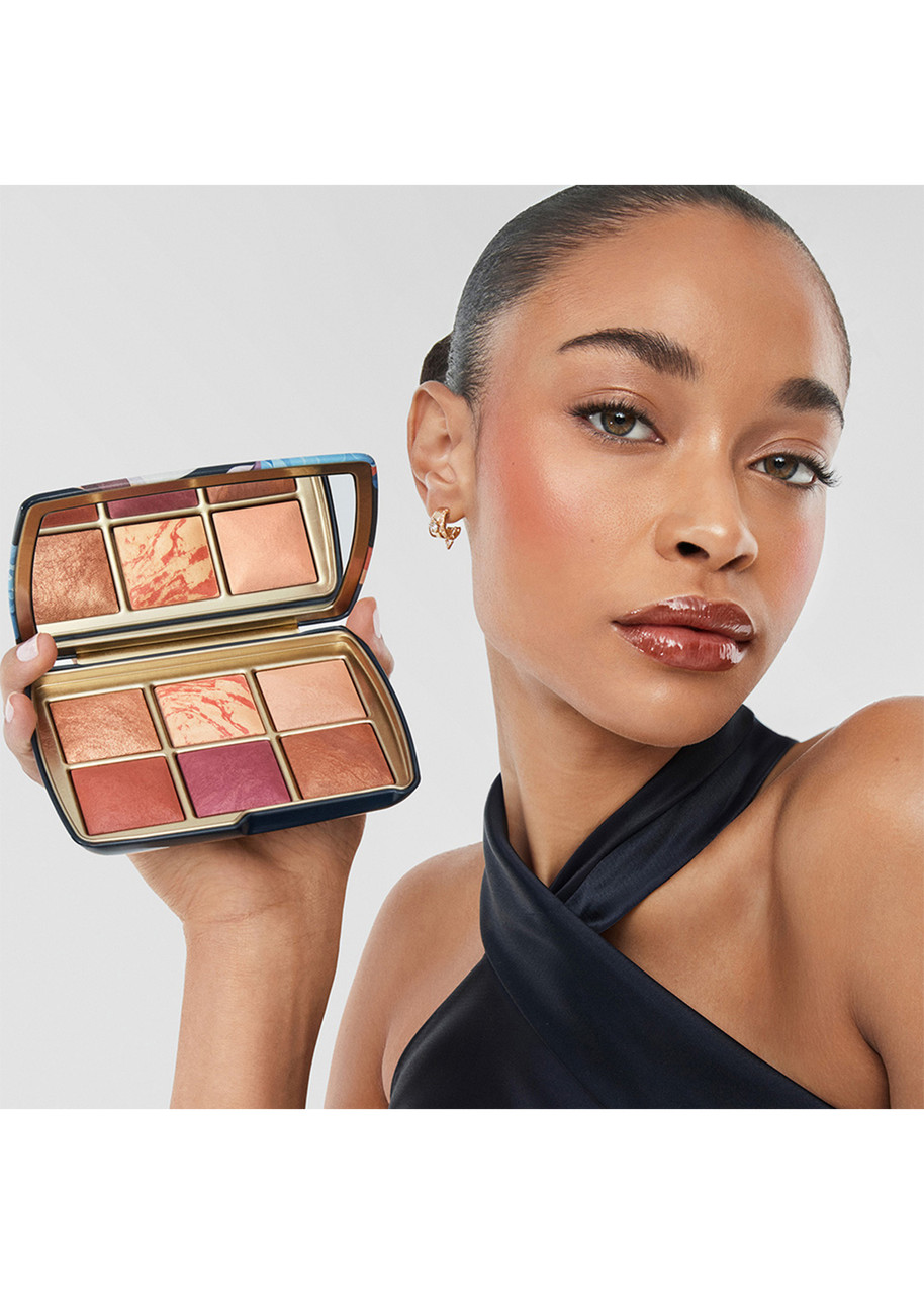 HOURGLASS Ambient Lighting Edit Unlocked Fox | Harvey Nichols