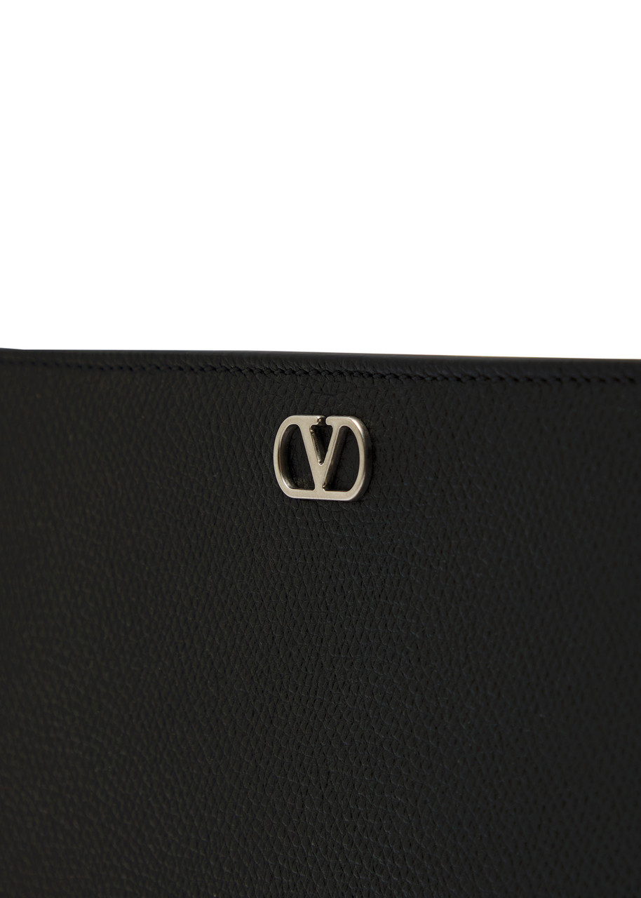 VALENTINO GARAVANI VLogo grained leather clutch | Harvey Nichols