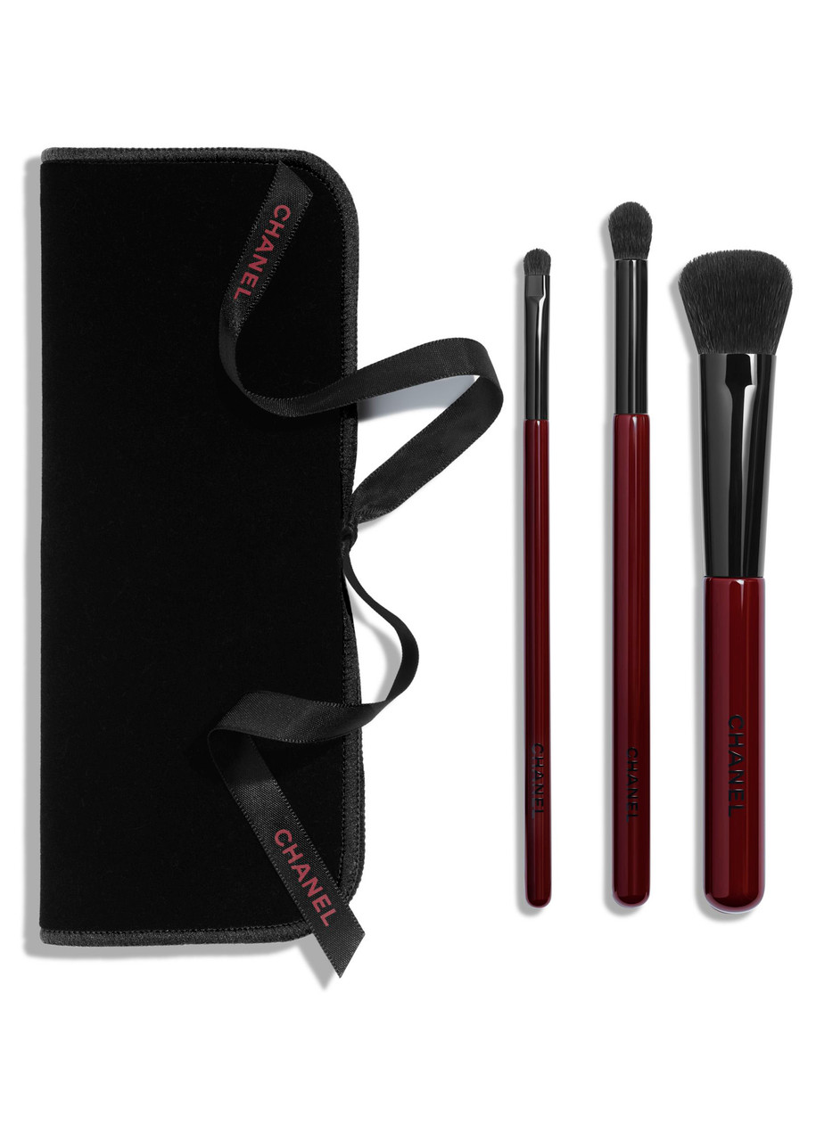 CHANEL LES PINCEAUX DE CHANEL 3本セット　未使用品 CHANEL Les Pinceaux Rouge Noir 3 Professional Makeup Brushes