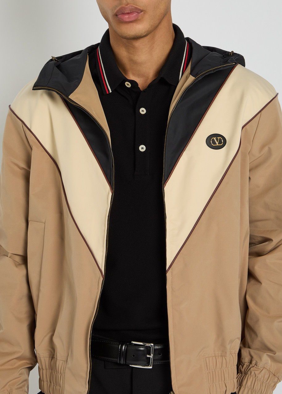 VALENTINO GARAVANI VLogo panelled hooded stretch-shell jacket