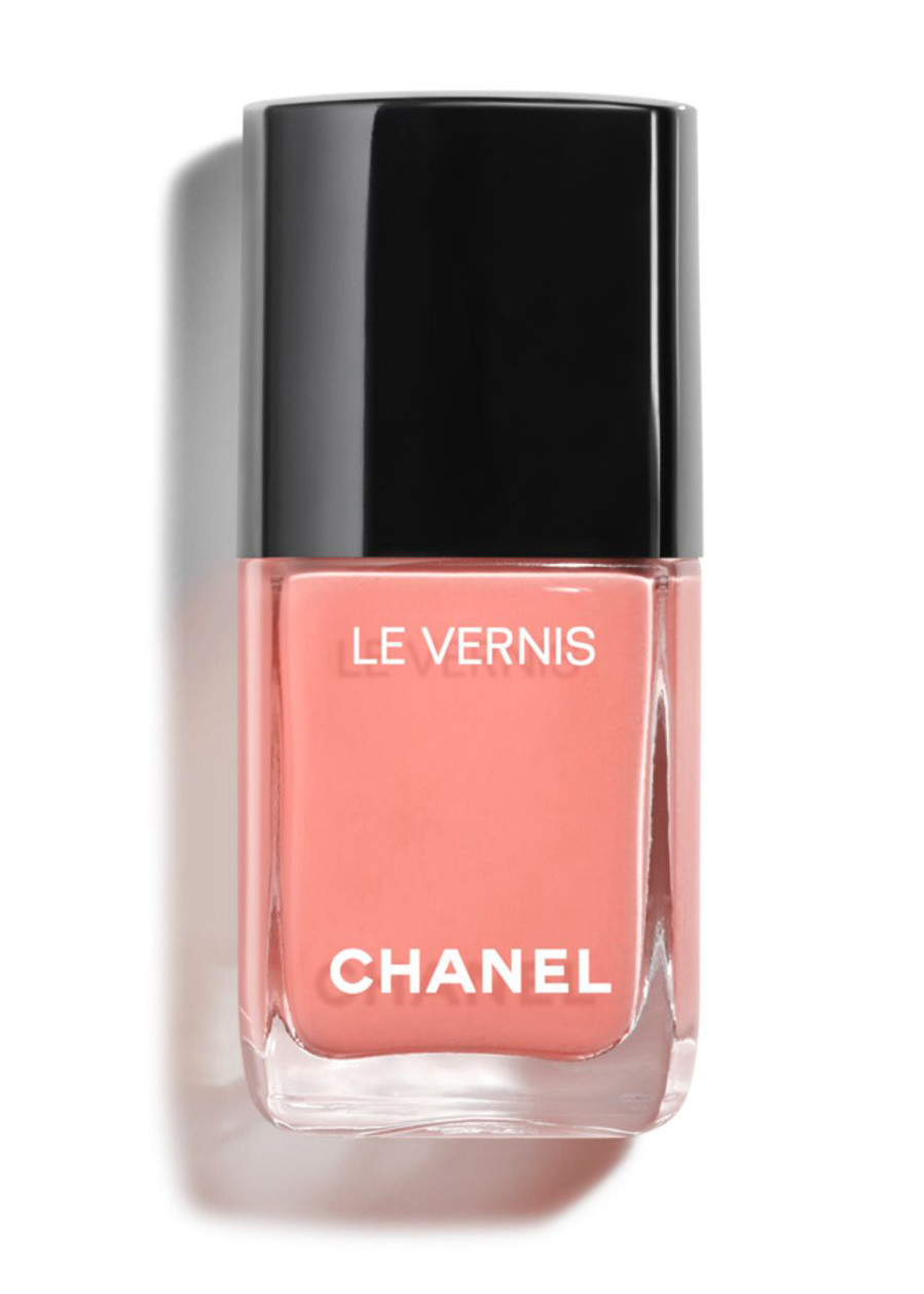 CHANEL LE VERNIS ~ Nail Colour | Harvey Nichols