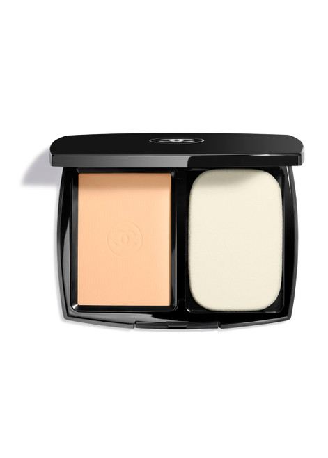 CHANEL-ULTRA LE TEINT ~ Ultrawear - All Day Comfort - Flawless Finish Compact Foundation