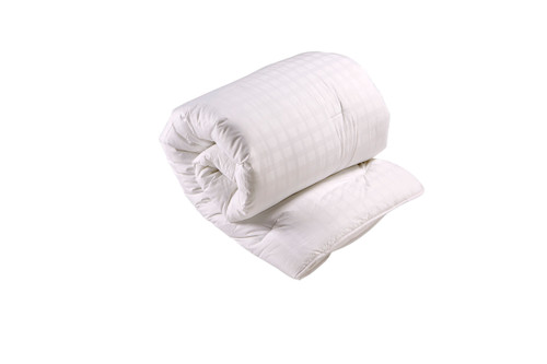 CHRISTY-Superior soft touch super king quilt 10.5t white