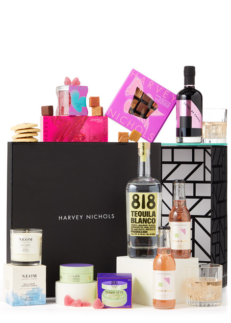 HARVEY NICHOLS-Girls' Night In Gift Box