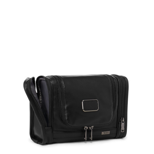 TUMI-150180 hanging travel kit