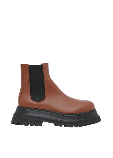 BURBERRY-Leather chelsea boots