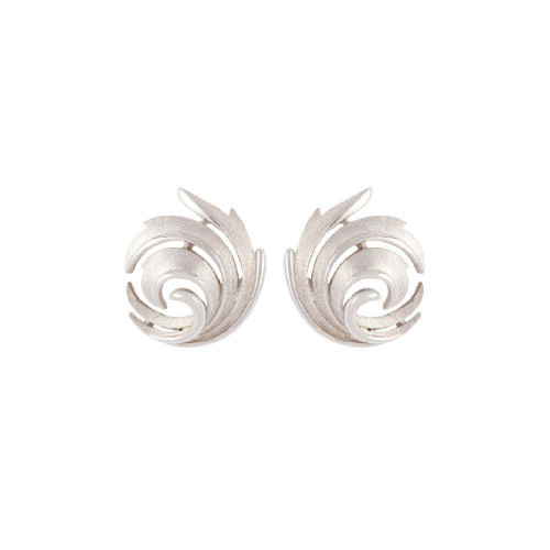 SUSAN CAPLAN VINTAGE-1970s vintage trifari swirl clip-on earrings