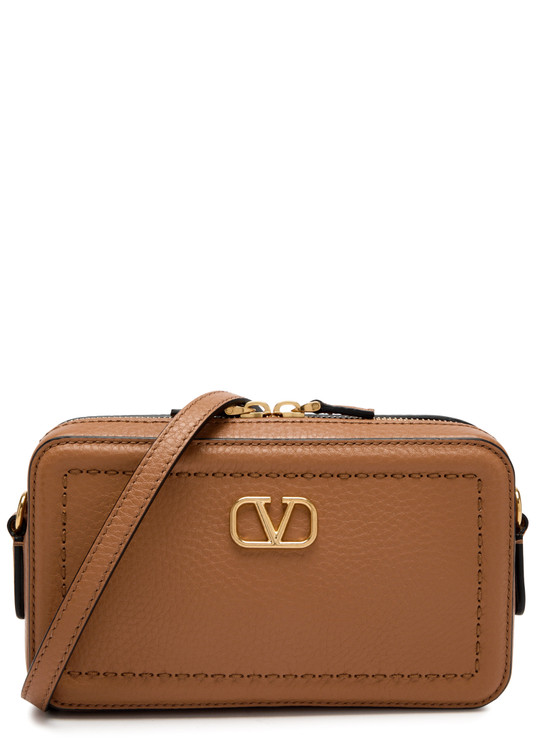 ☆人気サイズ 国内発送☆ VALENTINO ALLTIME LEATHER CAMERA BAG Valentino garavani alltime leather shoulder bag with vlogo