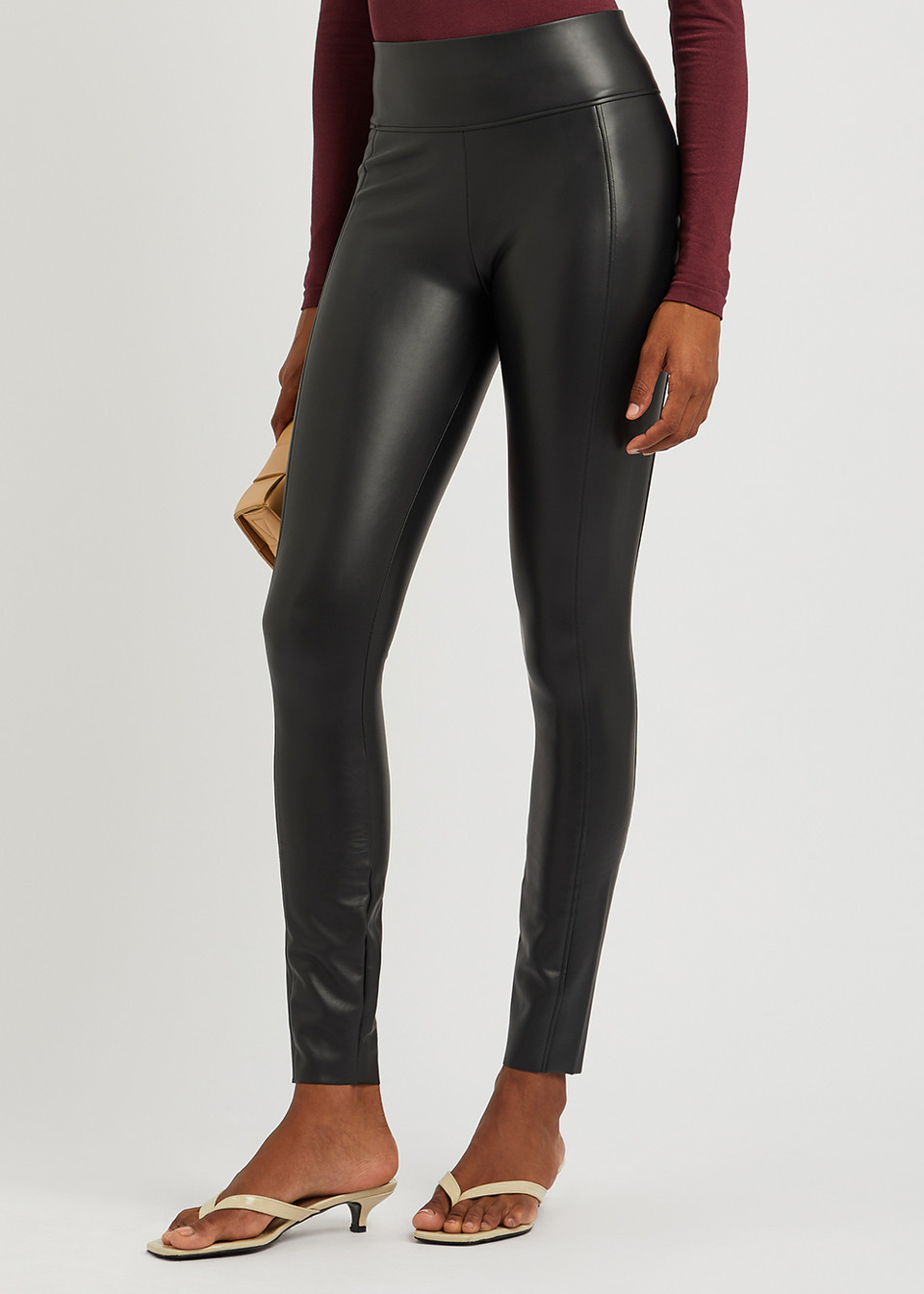 Marc Cain Essentials Vegan Leather Legging Black +E 84.05 J78 900