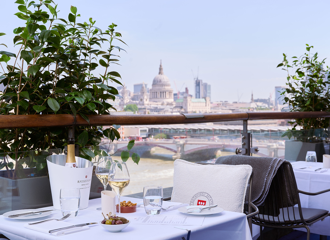 The&nbsp;Rathfinny&nbsp;Summer&nbsp;Terrace&nbsp; at OXO