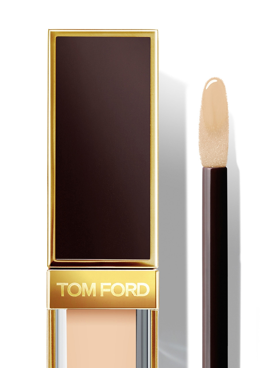 Tom Ford Shade And Illuminate Concealer, Shell, Creamy Texture, Natural Finish, Flawless Concealment In 0w0 Shell