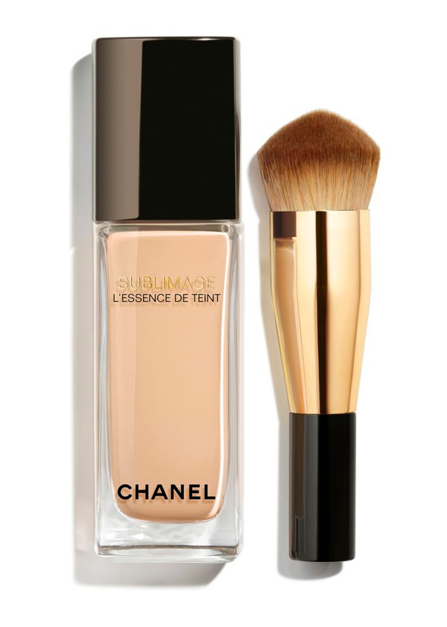 Chanel Sublimage L'essence DE Teint ~ Ultimate Radiance-generating Serum Foundation - B21