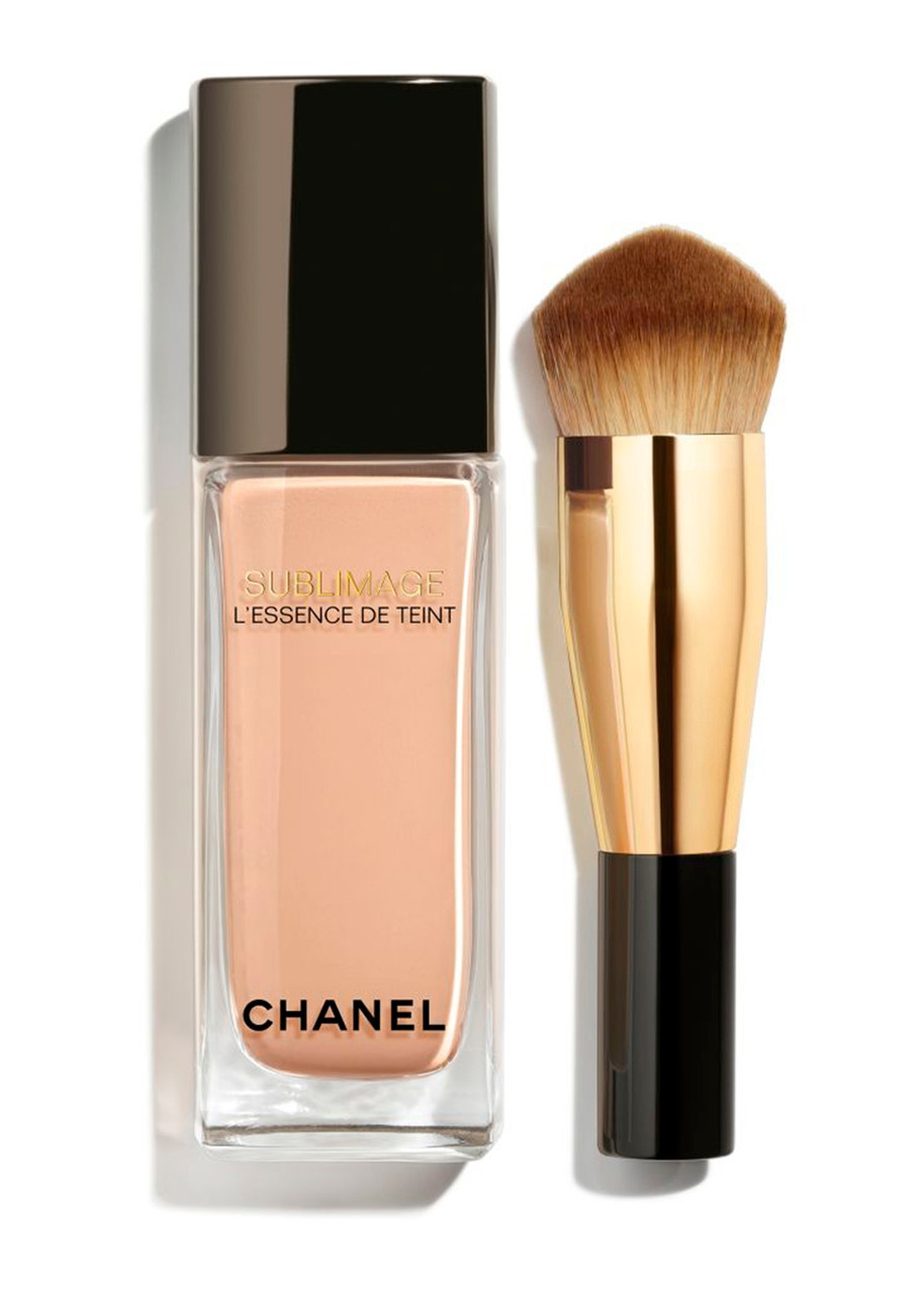 Chanel Sublimage L'essence DE Teint ~ Ultimate Radiance-generating Serum Foundation - BR22