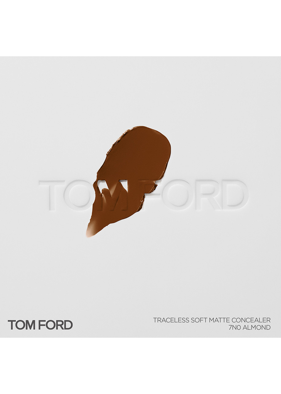 Tom Ford Traceless Soft Matte Concealer Almond 7n0, Lightweight Formula, Silky Smooth In Almond
