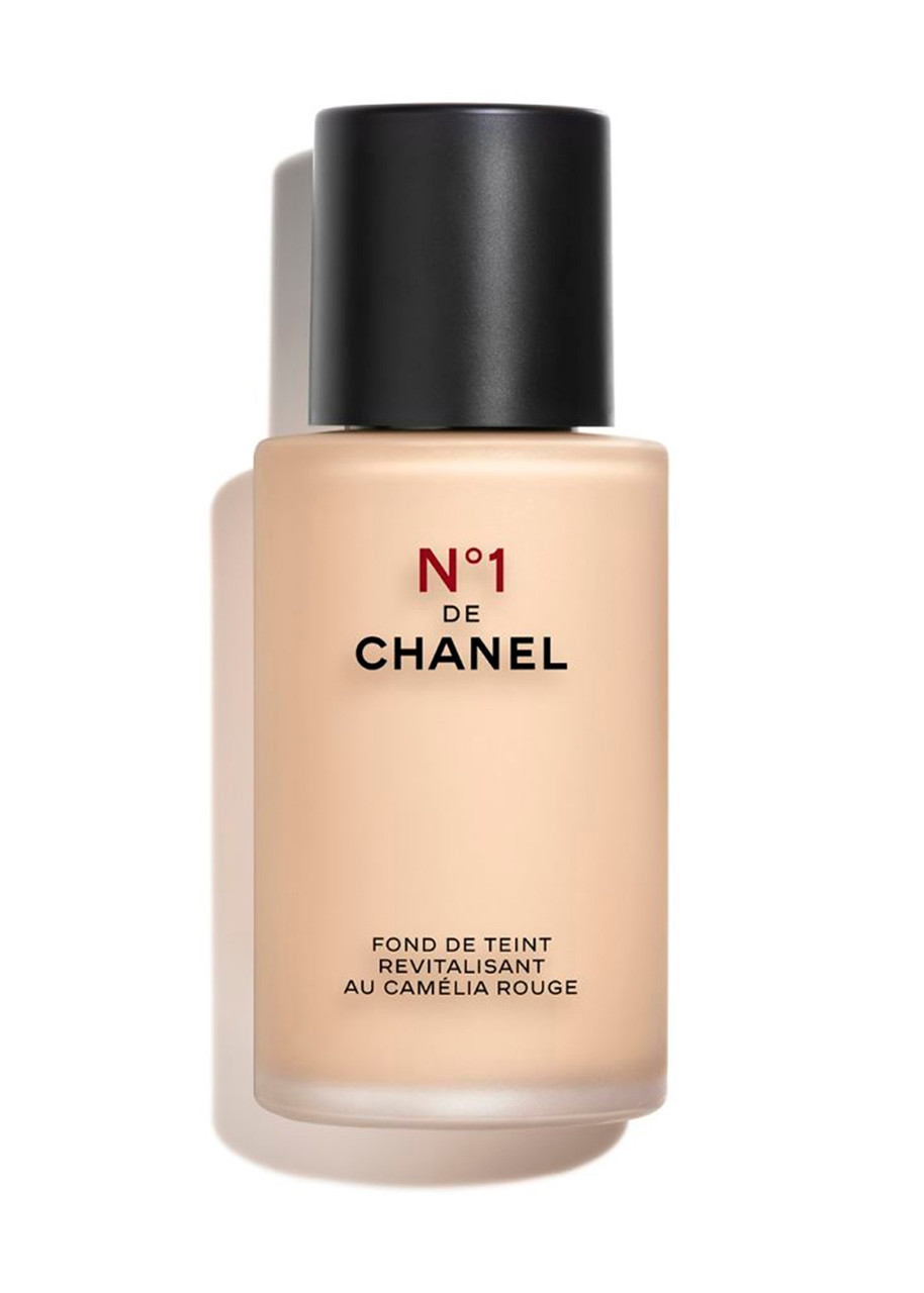 Chanel N°1 DE Chanel ~ Revitalizing Foundation - BR22