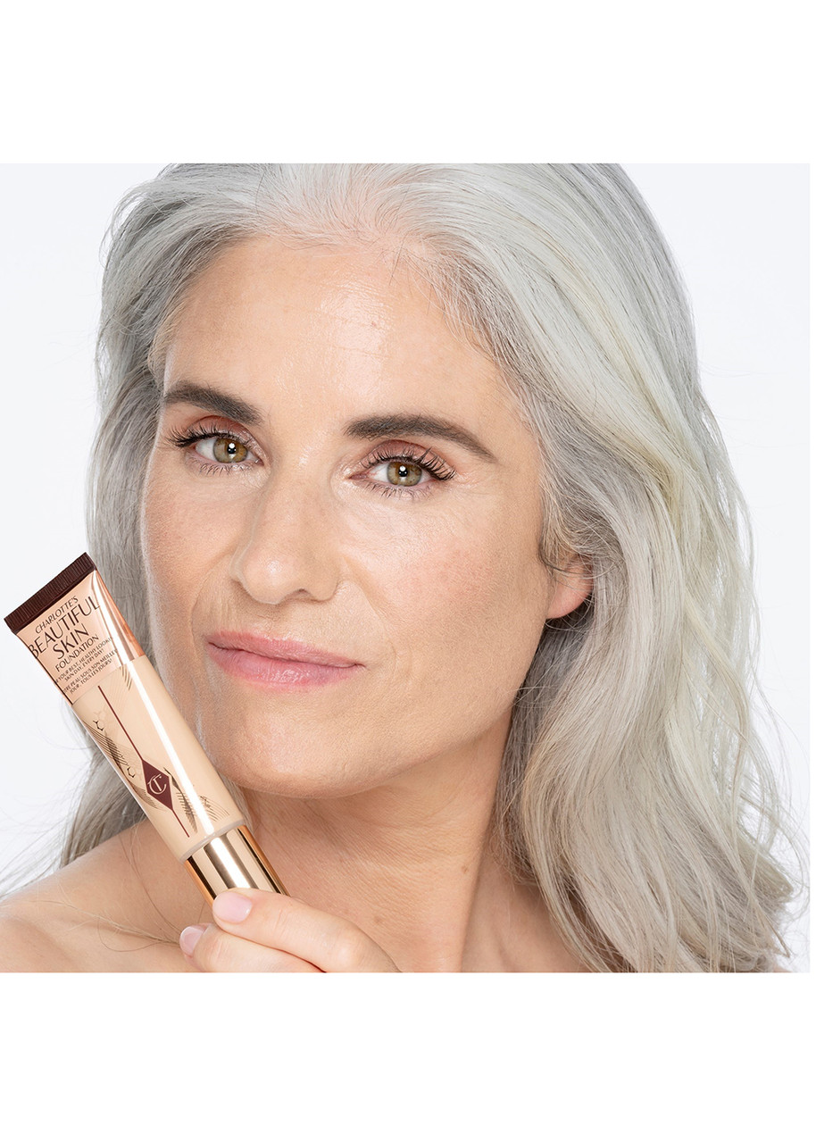 CHARLOTTE TILBURY CHARLOTTE TILBURY BEAUTIFUL SKIN FOUNDATION, FOUNDATION, 4 NEUTRAL