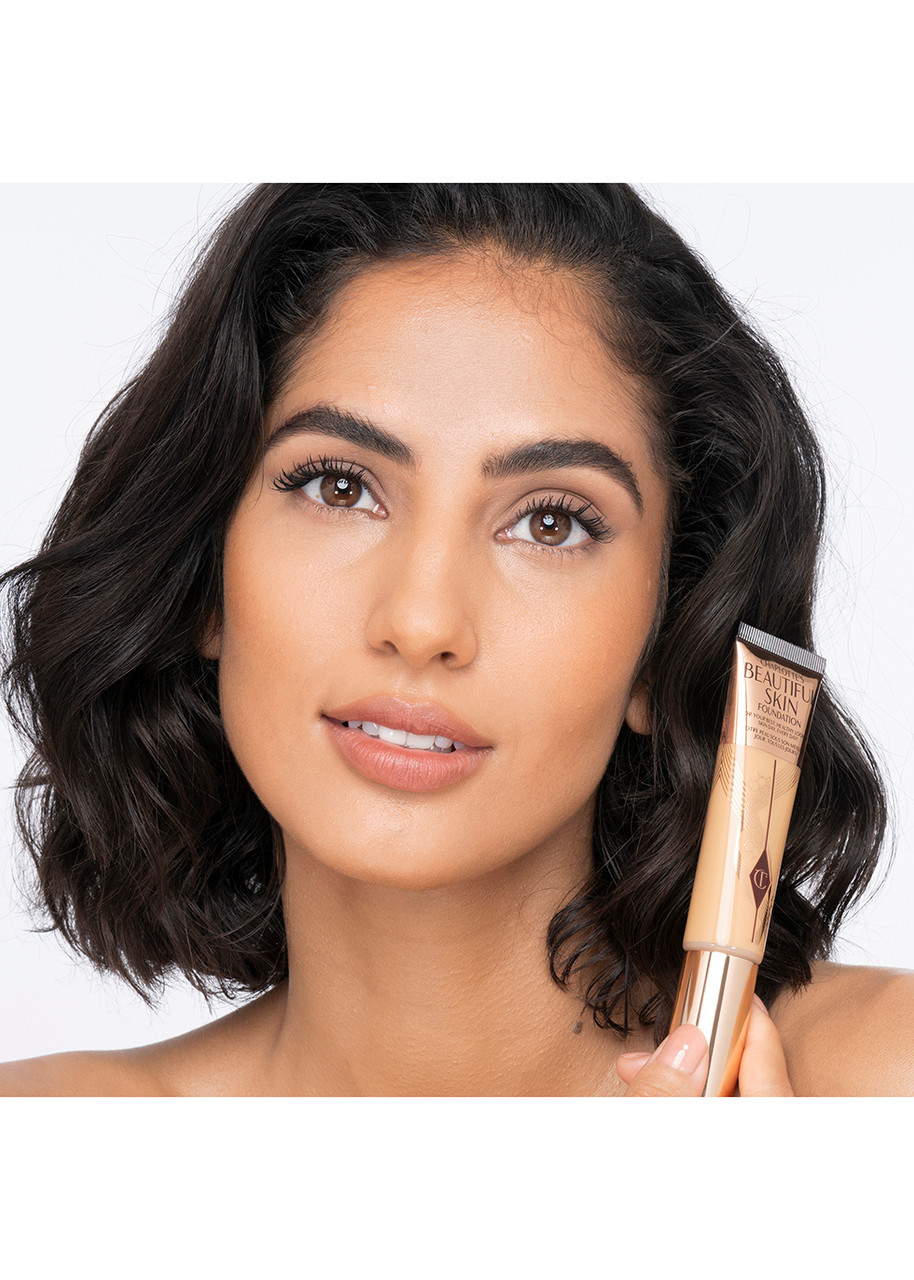 CHARLOTTE TILBURY CHARLOTTE TILBURY BEAUTIFUL SKIN FOUNDATION, FOUNDATION, 7 NEUTRAL