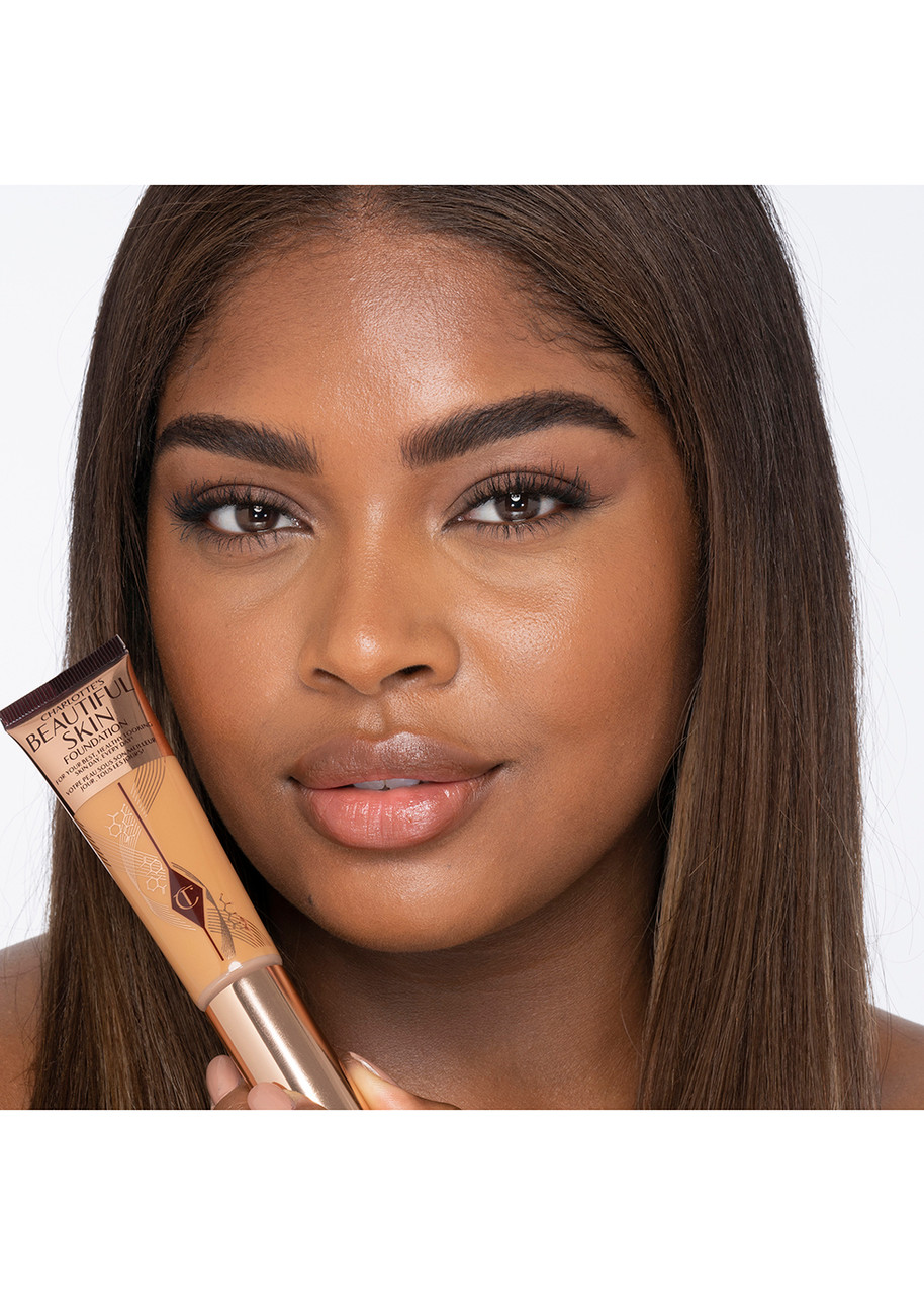 CHARLOTTE TILBURY CHARLOTTE TILBURY BEAUTIFUL SKIN FOUNDATION, FOUNDATION, 11 WARM